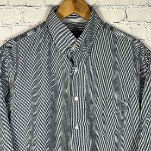 Canali Button up Shirt Size Large L  Made in  Italy Cotton Gray Striped SPOT - Picture 2 of 10